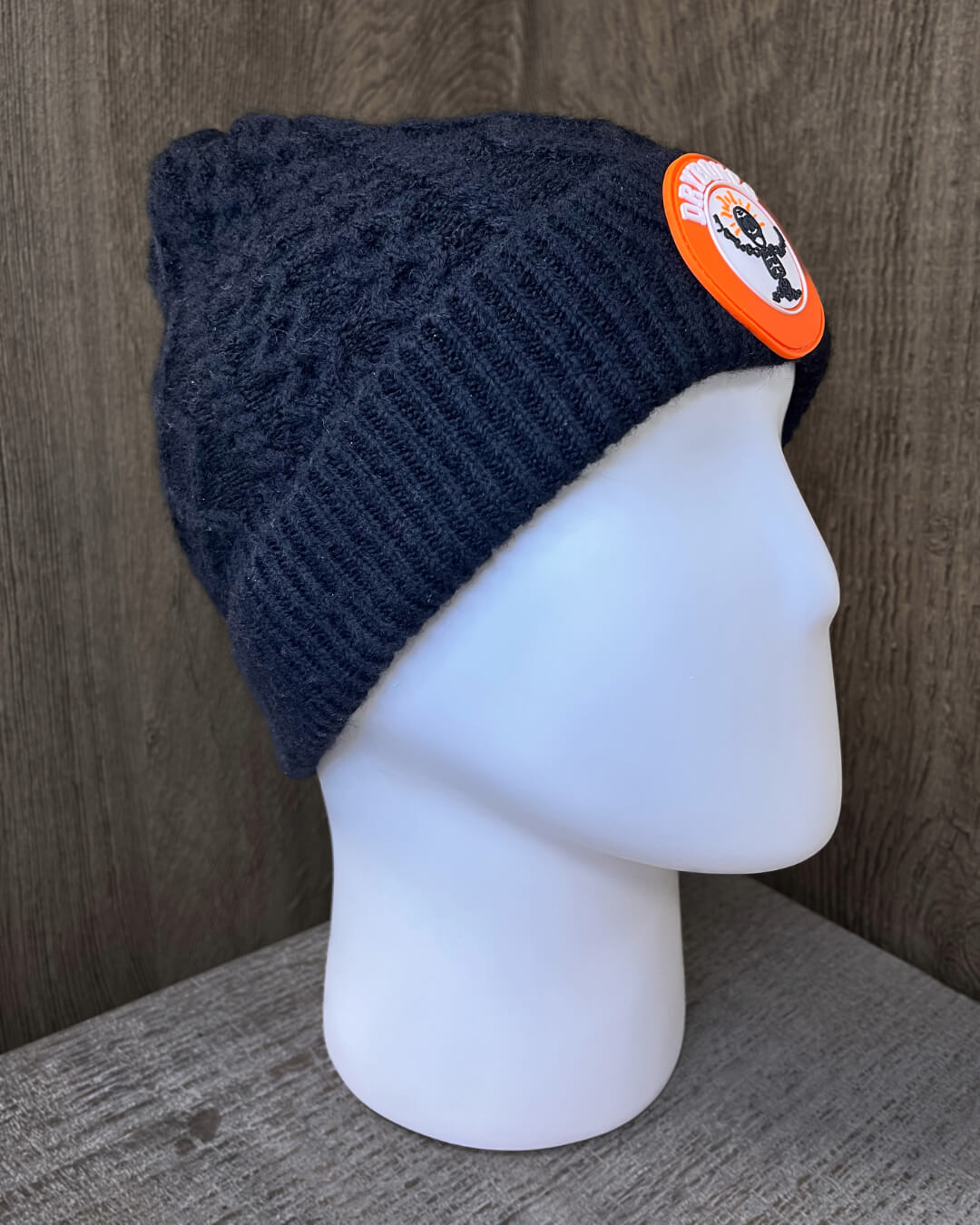 Cable Knit Black Head (1)